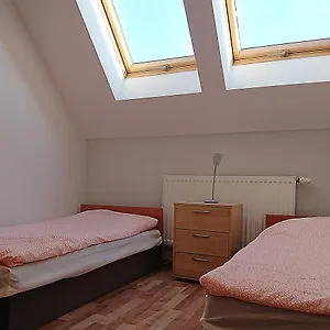 https://hostel-warszawa.warsawhotelspoland.com